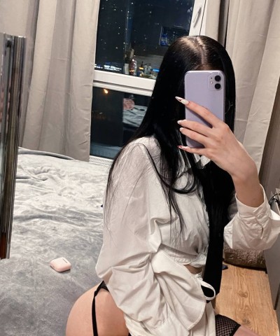 Олечка, Г. Горбатов