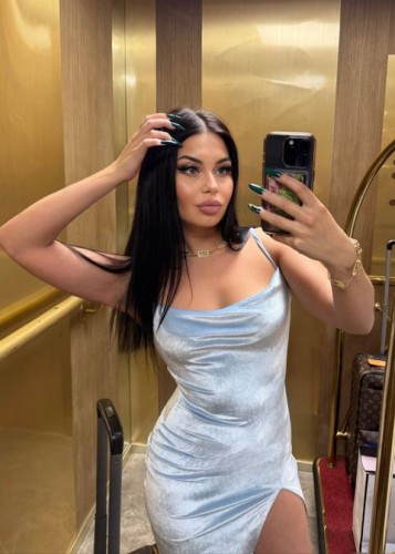 Моника, Г. Горбатов